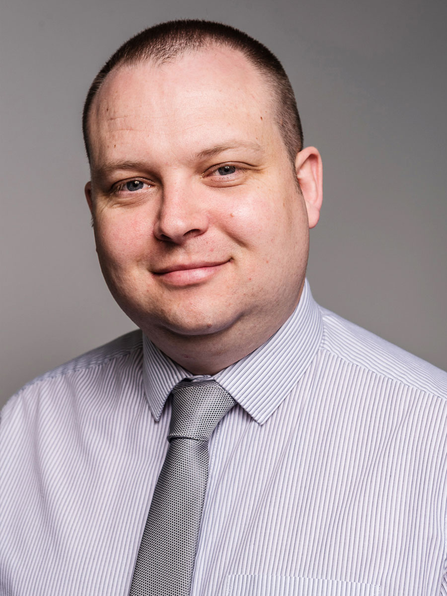 Stuart Thomas